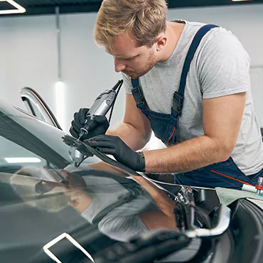 windshield repair experts